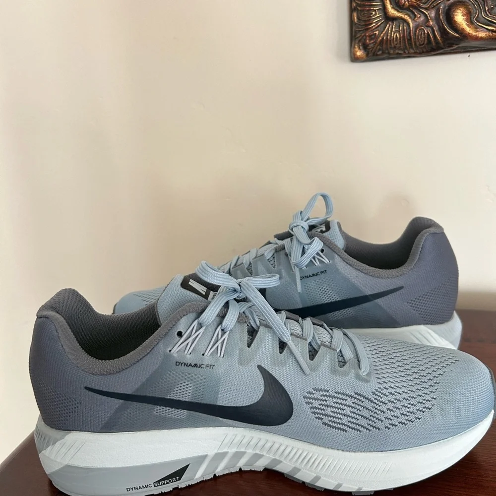 Nike Blue Running Shoes - Picture 6 of 6